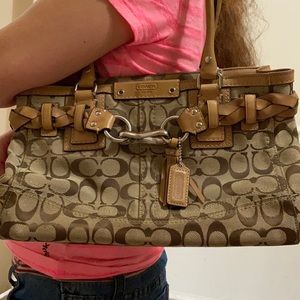 Coach Shoulder bag